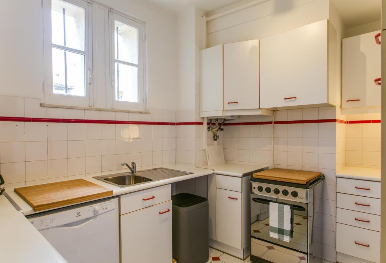 Apartamento Spacious, Bright And Newly Renovated 2 Bedroom Apartment, Historical Center, Madragoa Lisboa